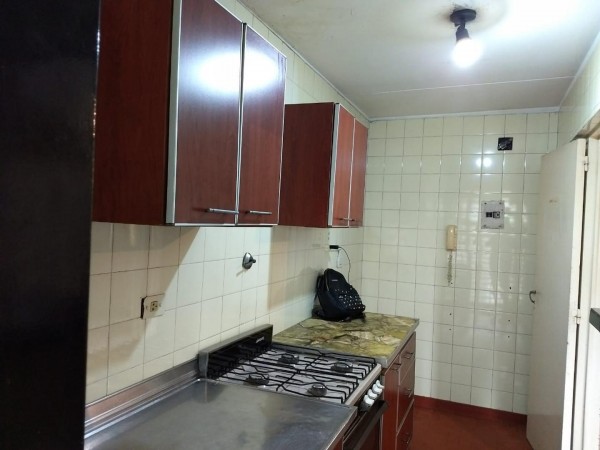 Excelente Departamento 4 AMB 1° Piso al Frente OPORTUNIDAD