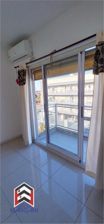 Excelente Departamento 2 AMB al Frente c/ Balcon 3° Piso