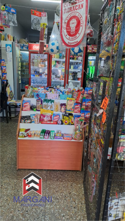 Excelente KIOSCO funcional en PLAZA BOMBERITOS