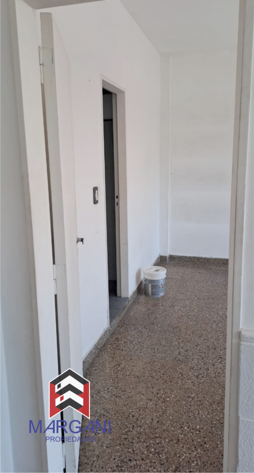 Oficina 32m2 Al frente!! - SAN JUSTO CENTRO -