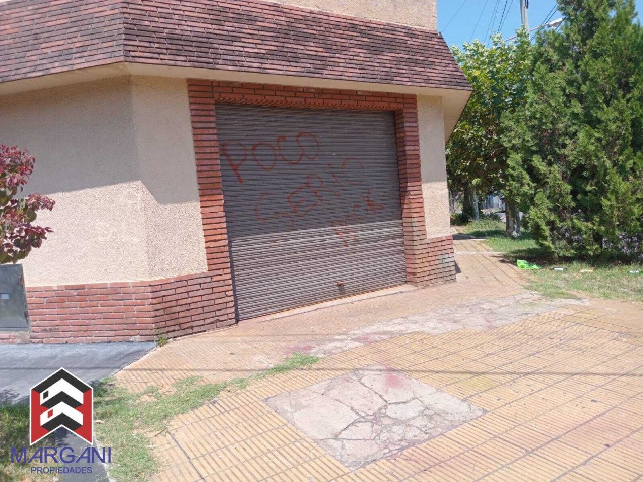 Departamento tipo CASA 3 AMB c/ Garage + Local