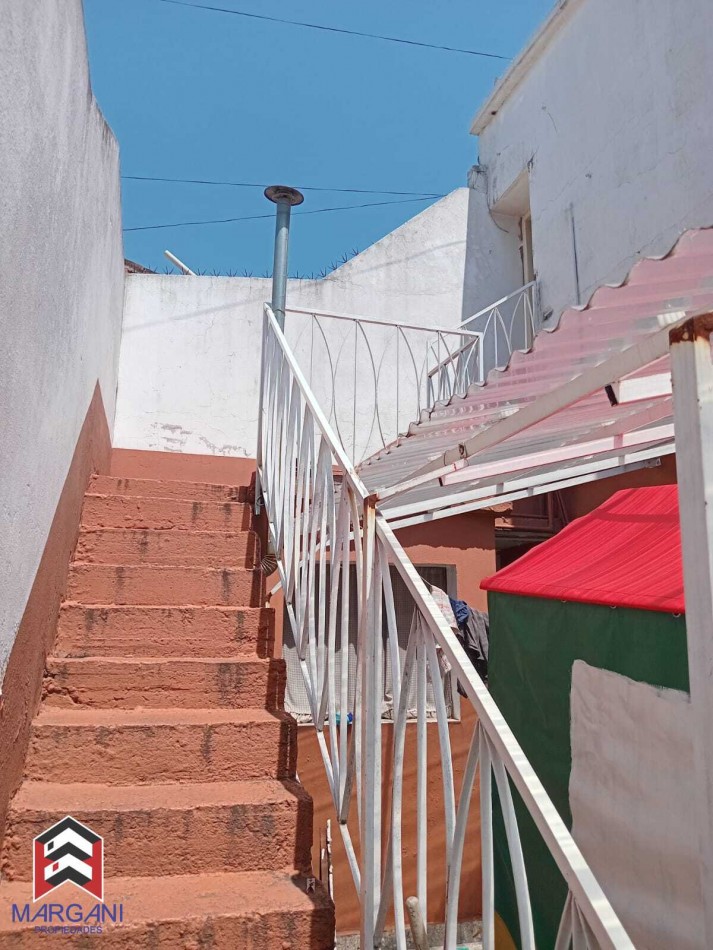 Departamento tipo CASA 3 AMB c/ Garage + Local