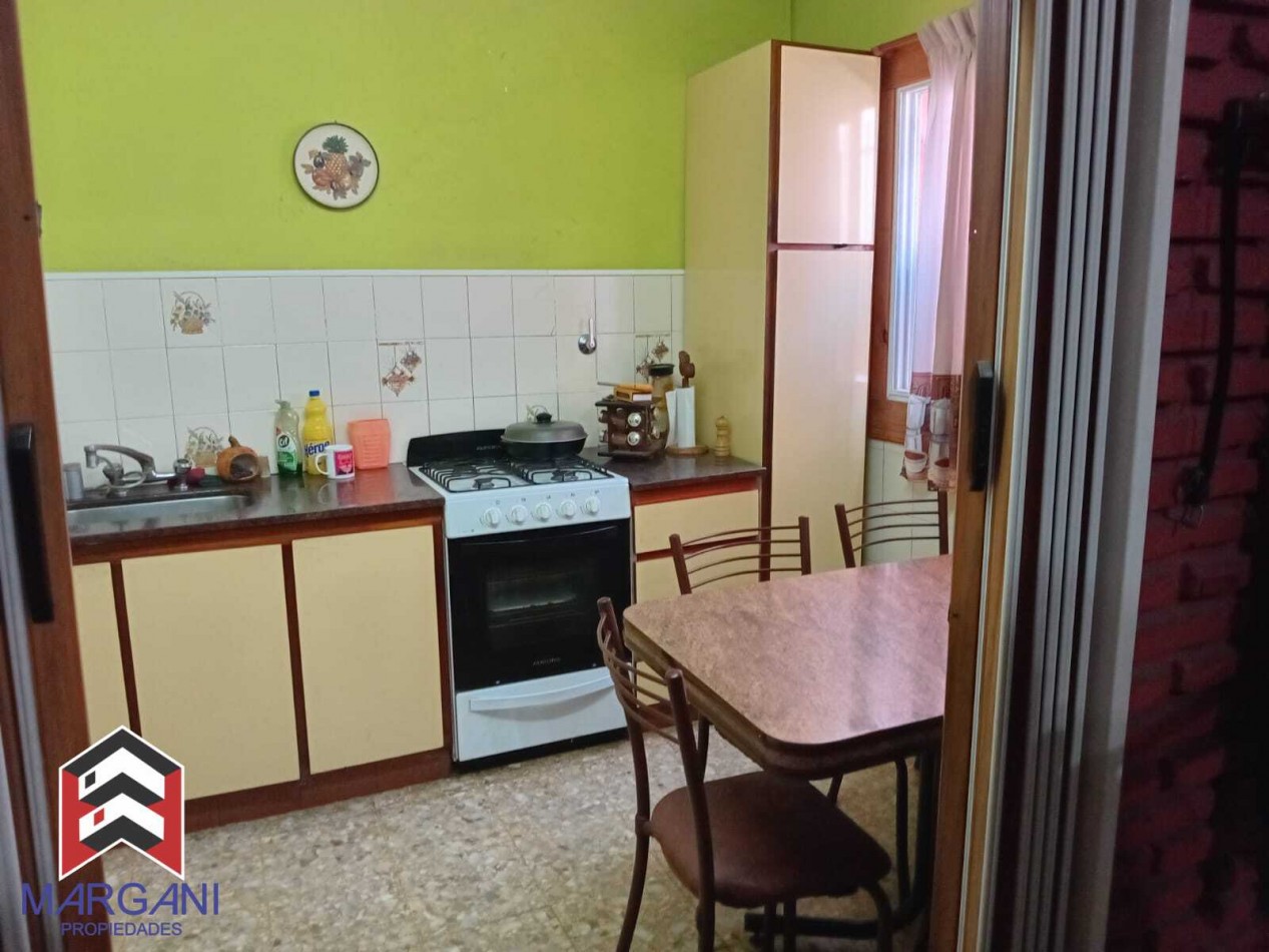 Departamento tipo CASA 3 AMB c/ Garage + Local